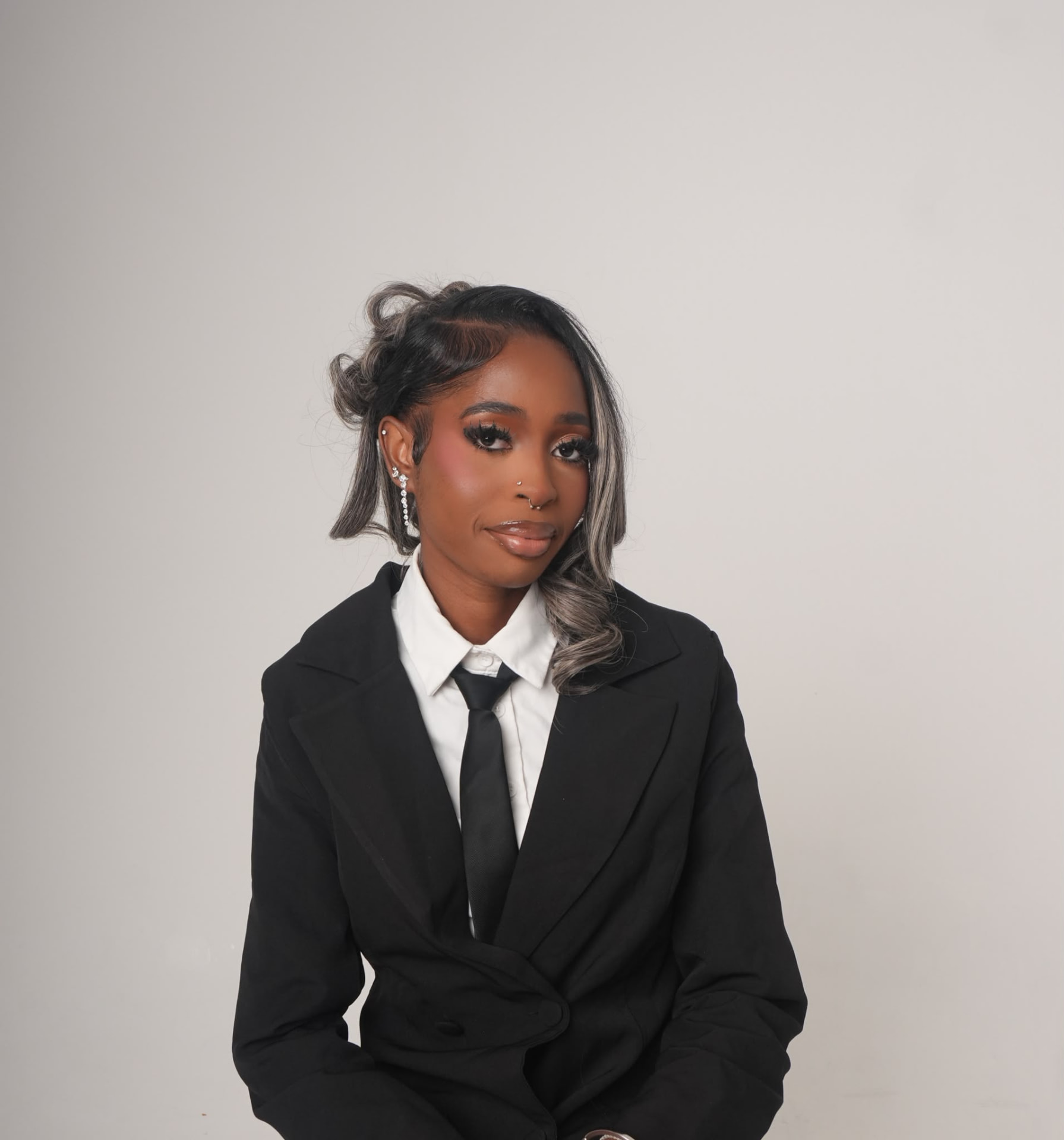 Gift, Founder & Lead Stylist at GSBEAUTYSPOT